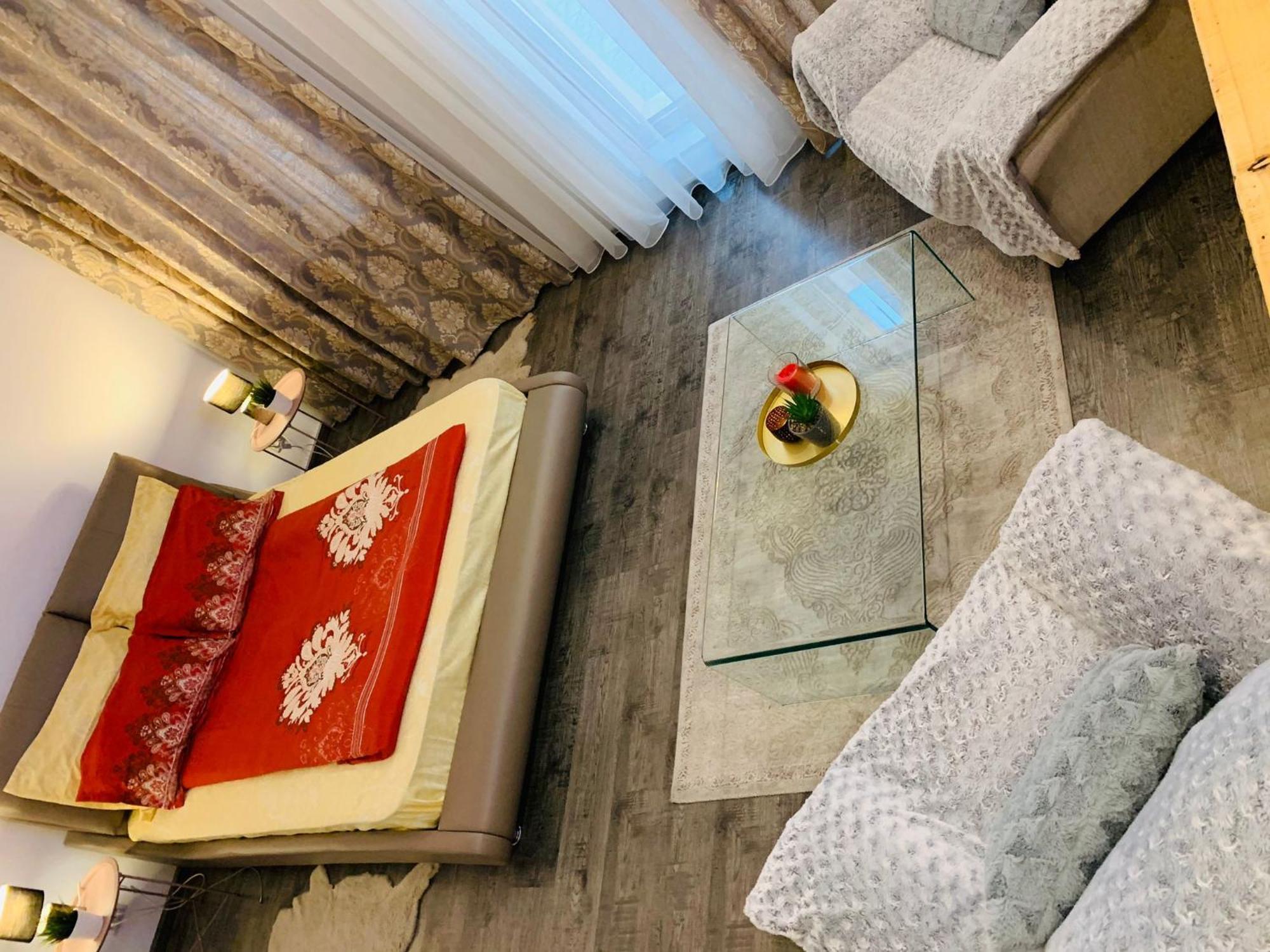 Apartment Seasonsstudiobv Brasov